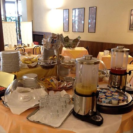 Hotel Milano Pistoia Dış mekan fotoğraf