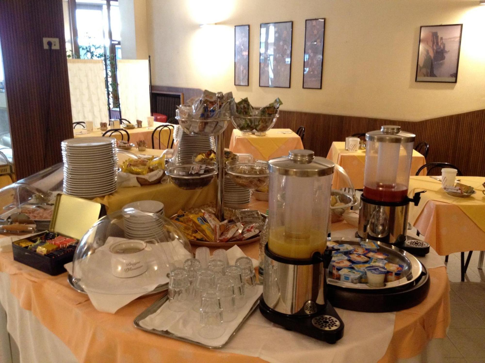 Hotel Milano Pistoia Dış mekan fotoğraf