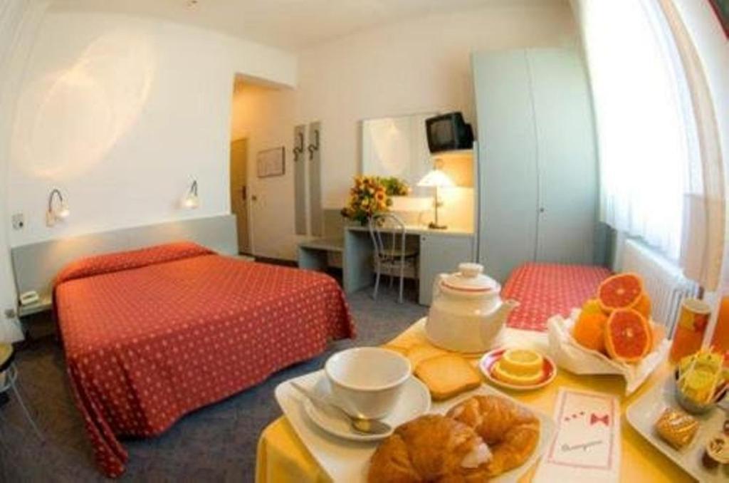 Hotel Milano Pistoia Oda fotoğraf